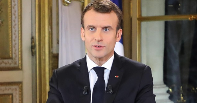 Macron oficializa la candidatura a la reelección
